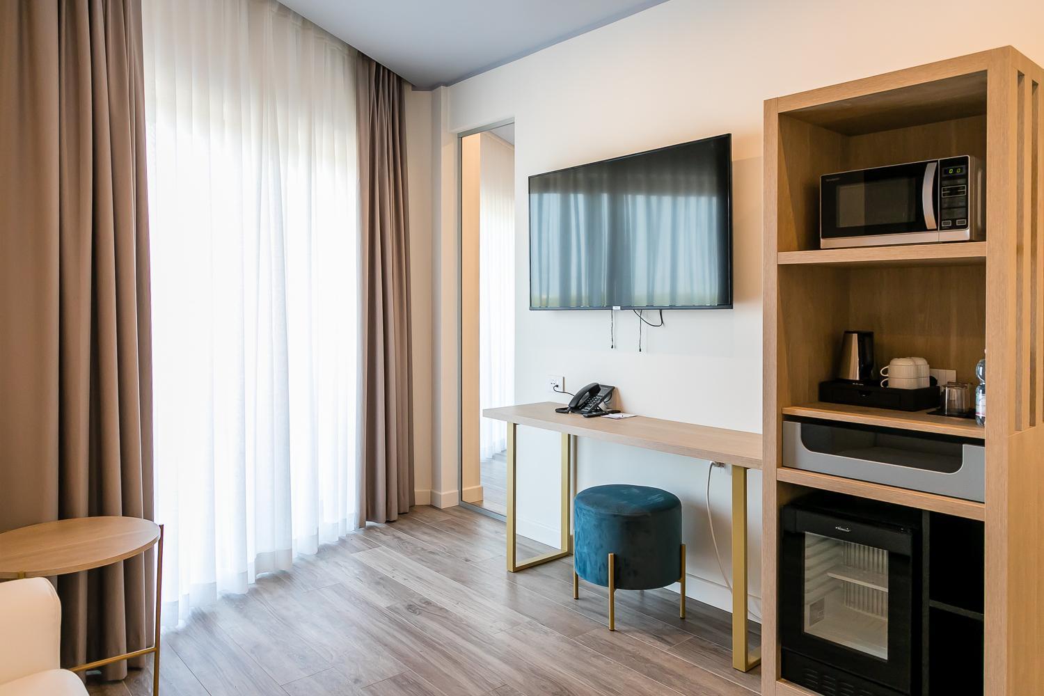 Hotel Mediterranee Family & 5*